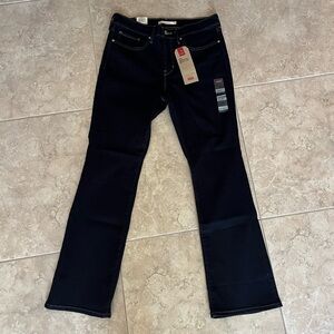 Blue Levi’s bootcut jeans